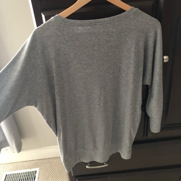 2for$8 Grey ribbed pullover - Picture 5 of 5